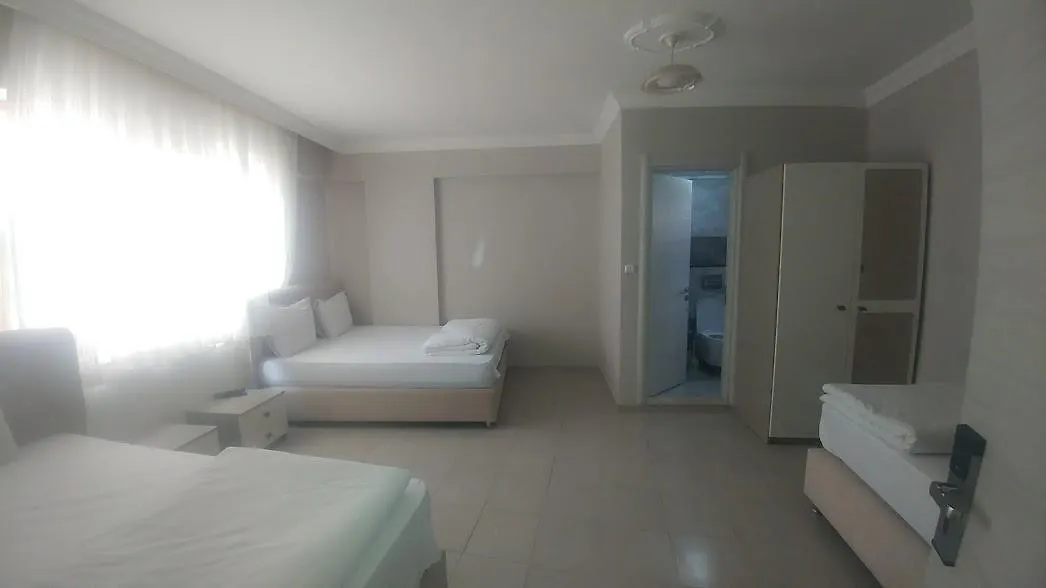 Almina Hotel Sandıklı 0*,